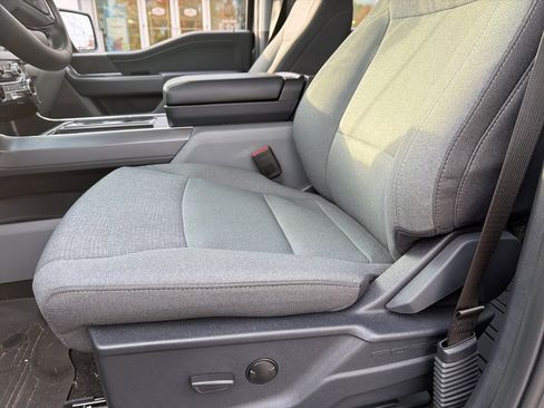 Used 2024 Ford F150 XLT w/ Mobile Office Package image 12