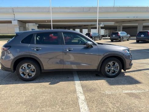 Used 2026 Honda HR-V LX image 6