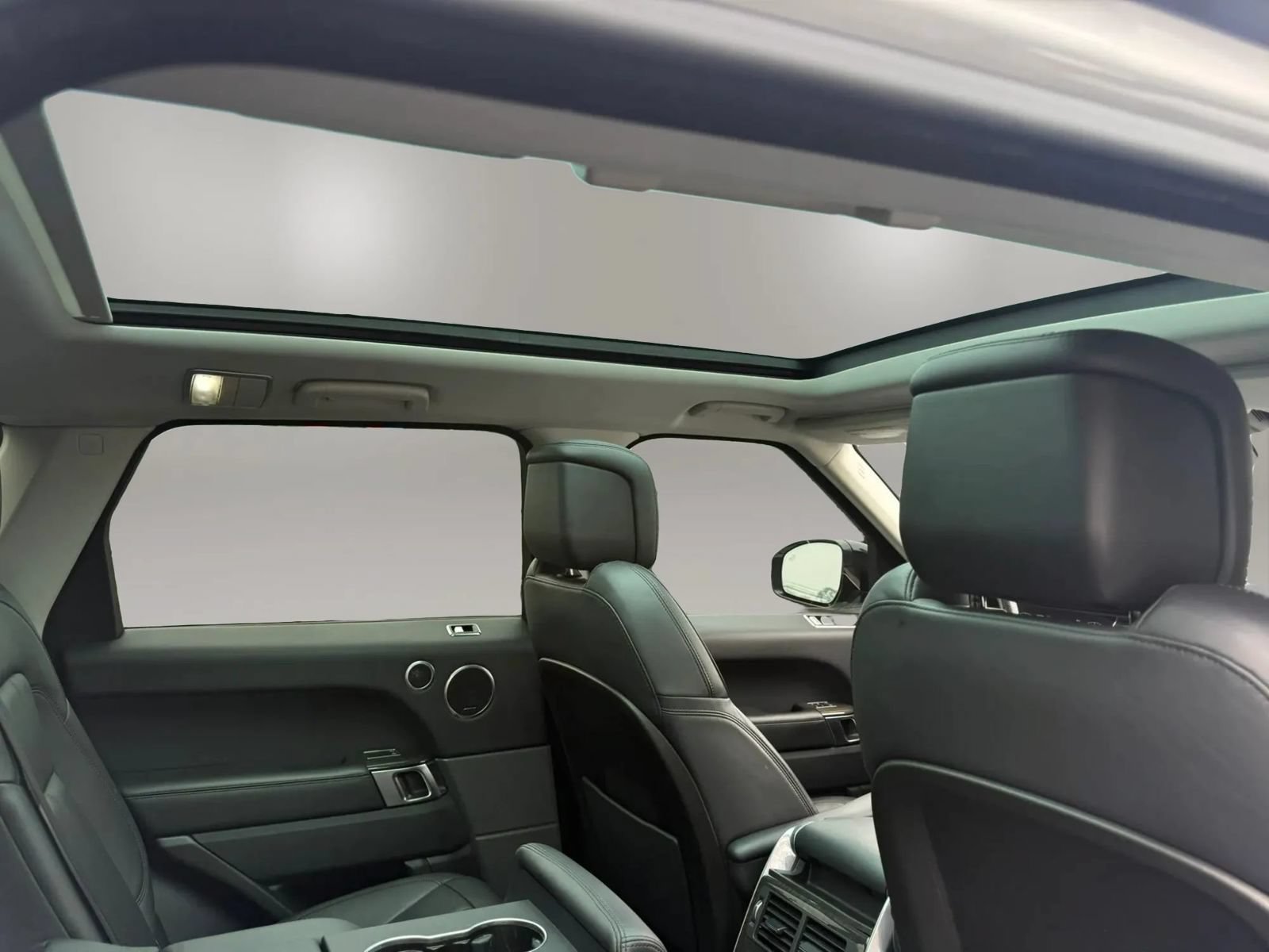 Used 2019 Land Rover Range Rover Sport HSE AWD/4WD image 52