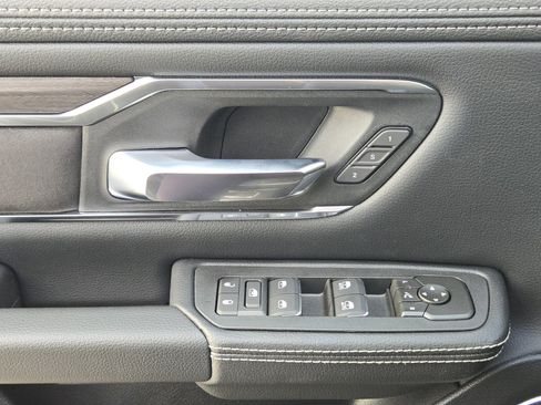 New 2026 RAM 1500 Laramie w/ Laramie Southwest Edition AWD/4WD image 19