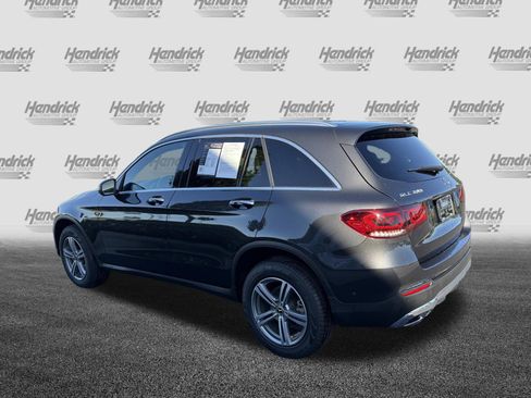 Certified 2022 Mercedes-Benz GLC 300 4MATIC w/ Premium Package Lite image 8