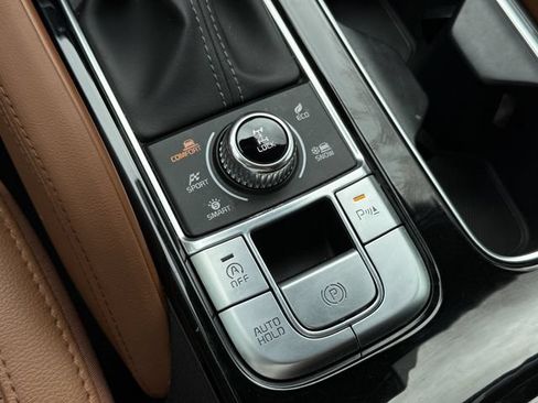 Used 2025 Kia Telluride EX X-Line AWD/4WD image 21