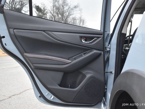 Used 2018 Subaru Crosstrek 2.0i Limited image 11