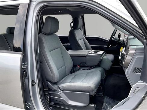 Used 2025 Ford F150 XLT w/ Equipment Group 301A Standard AWD/4WD image 19