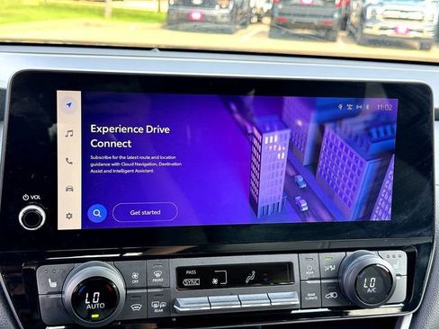 Used 2024 Toyota Grand Highlander XLE AWD/4WD image 21