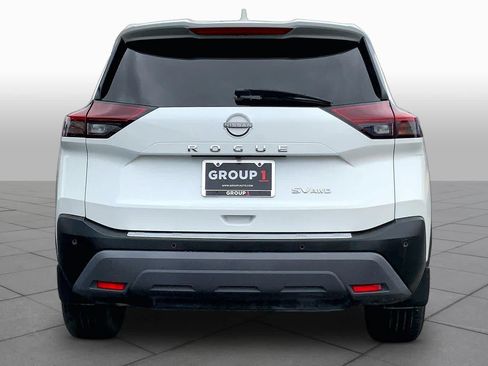 Used 2023 Nissan Rogue SV AWD/4WD image 5