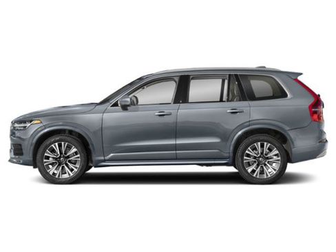 Used 2022 Volvo XC90 T5 Momentum w/ Climate Package image 3