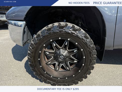 Used 2010 Toyota Tundra 4x4 Double Cab image 18