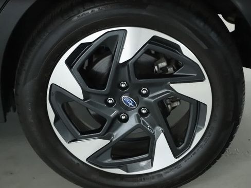 Certified 2024 Subaru Crosstrek 2.5i Limited w/ Crosstrek Mirror Package AWD/4WD image 39