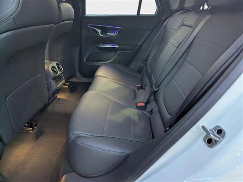 New 2025 Mercedes-Benz GLC 300 image 13