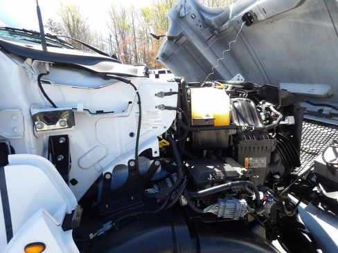 Used 2022 Ford F750 2WD Regular Cab Super Duty image 44