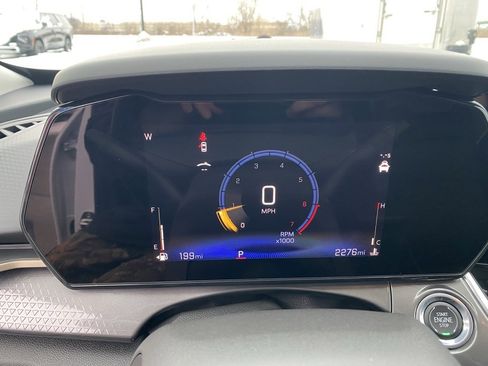 Used 2024 Chevrolet Trax ACTIV w/ Driver Confidence Package image 16