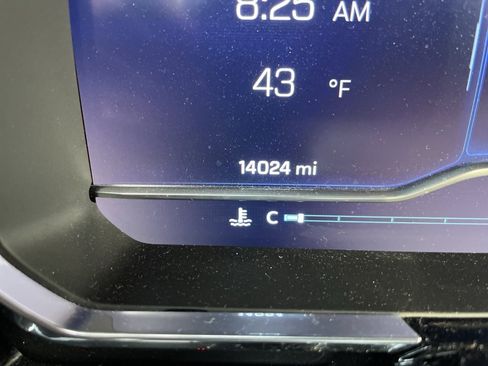 Used 2023 Chevrolet Silverado 1500 LT image 7