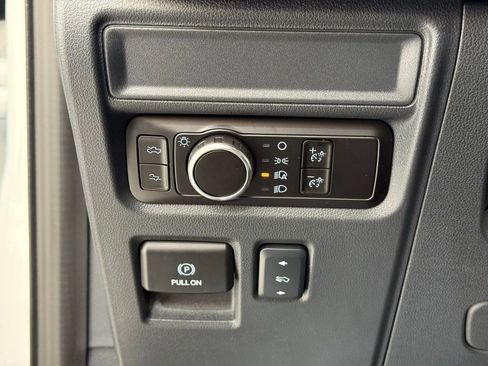 New 2025 Ford F150 Lightning Lariat image 27