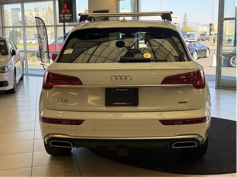 Used 2021 Audi Q5 e Prestige w/ Prestige Package image 6