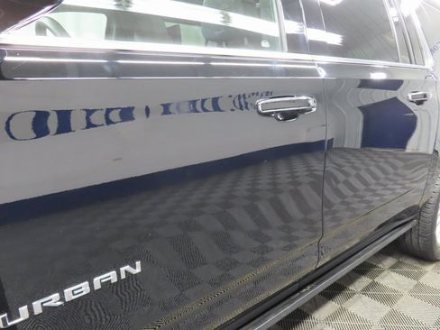 Used 2024 Chevrolet Suburban High Country image 41