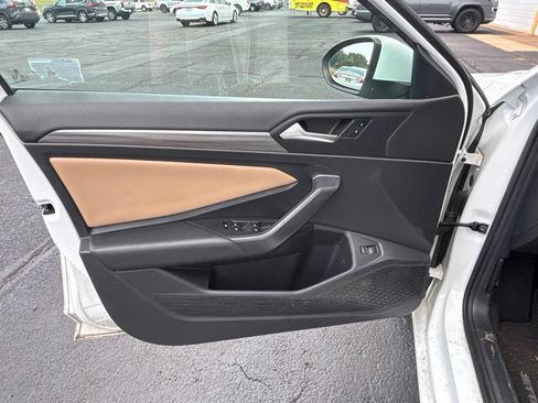 Used 2020 Volkswagen Jetta SEL FWD image 7