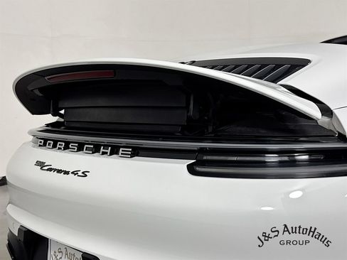 Used 2023 Porsche 911 Carrera 4S w/ Premium Package AWD/4WD image 43