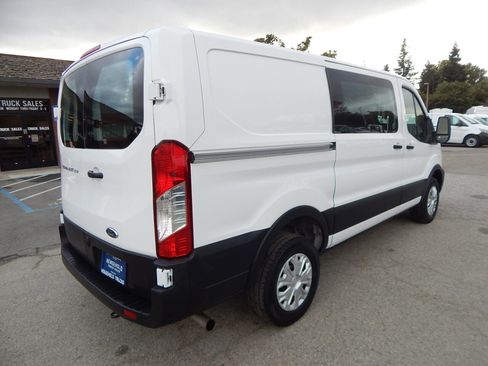 Used 2024 Ford Transit 250 Low Roof w/ Exterior Upgrade Package image 8
