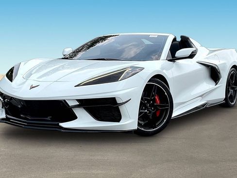 Used 2023 Chevrolet Corvette Stingray Preferred Conv w/ 2LT RWD image 3