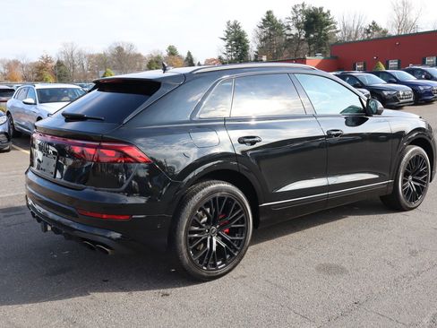Used 2024 Audi SQ8 Prestige w/ Prestige Package image 5