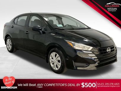 New 2025 Nissan Versa S w/ Trunk Package