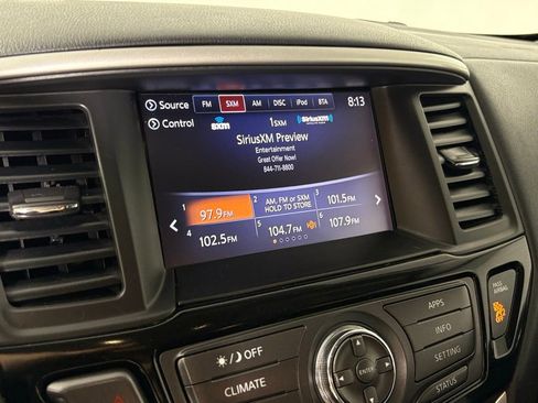 Used 2018 Nissan Pathfinder SV FWD image 24