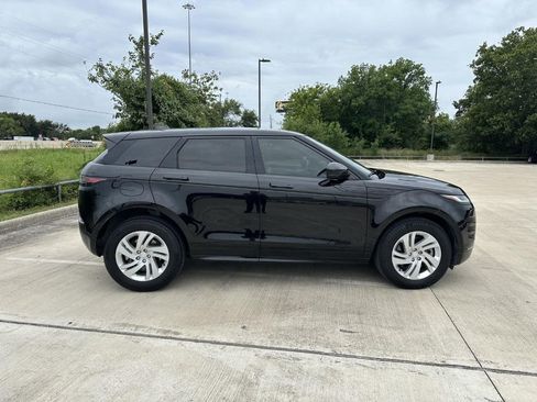 Used 2023 Land Rover Range Rover Evoque R-Dynamic S image 4