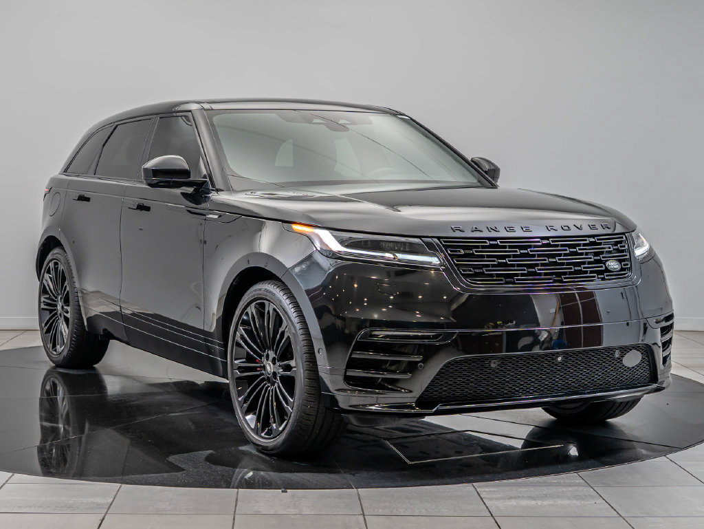 Used 2025 Land Rover Range Rover Velar Dynamic SE AWD/4WD image 12