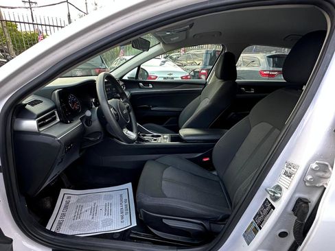 Used 2022 Kia K5 LXS image 22