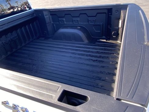 Used 2026 GMC Sierra 1500 SLE AWD/4WD image 38