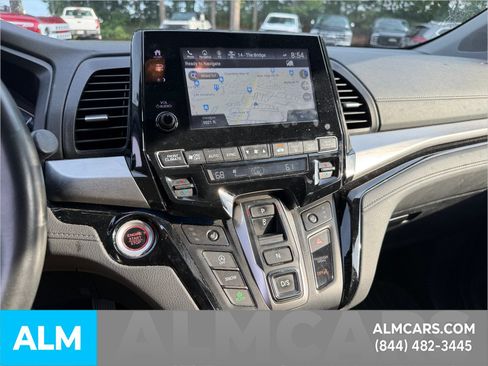 Used 2022 Honda Odyssey Touring image 17