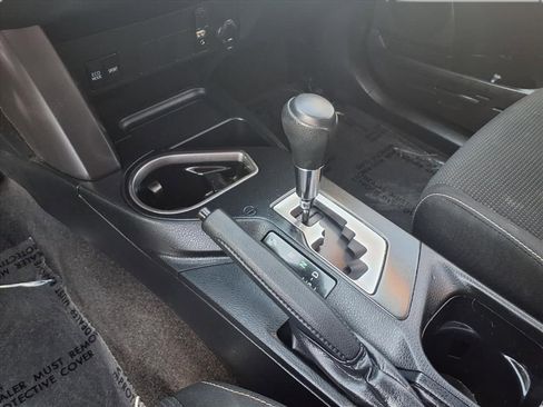 Used 2017 Toyota RAV4 XLE image 10