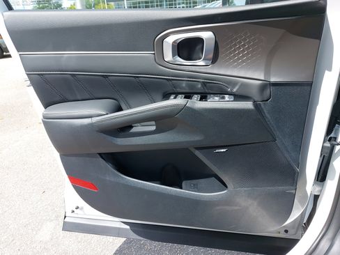 New 2026 Kia Sorento SX image 29