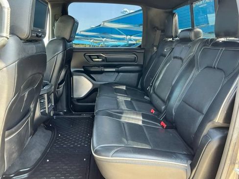 Used 2019 RAM 1500 Limited AWD/4WD image 11