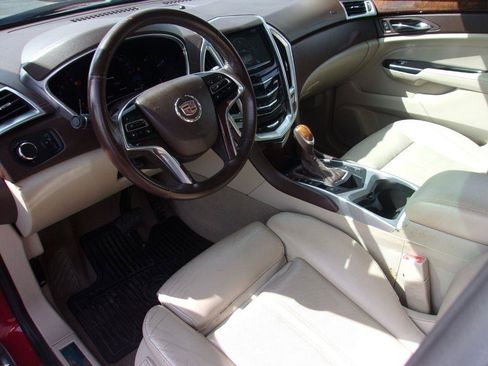 Used 2015 Cadillac SRX Luxury FWD image 8