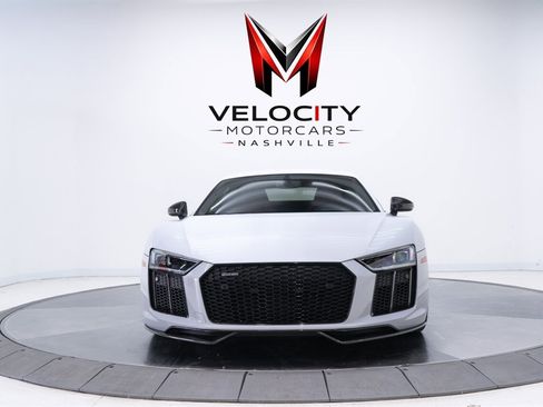 Used 2018 Audi R8 V10 plus AWD/4WD image 3