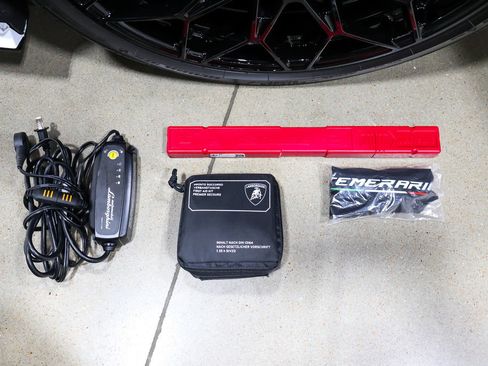 Used 2026 Lamborghini Temerario AWD/4WD image 45