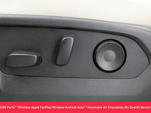 Used 2021 Buick Envision Preferred AWD/4WD image 9