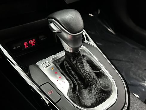 Used 2021 Kia Forte GT-Line image 17