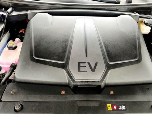 Used 2022 Kia EV6 Wind AWD/4WD image 26