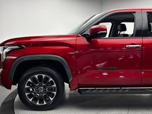 Used 2022 Toyota Tundra Limited w/ Power Package AWD/4WD image 6