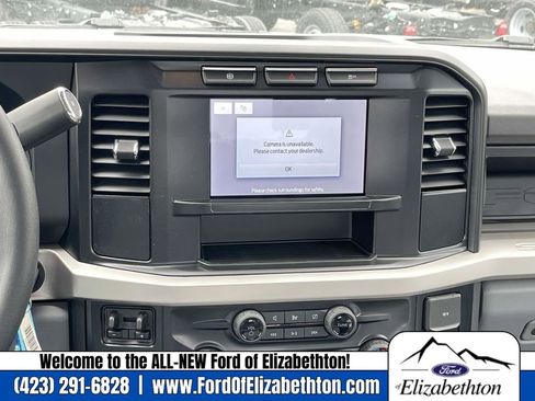 New 2024 Ford F550 4x4 Crew Cab Super Duty image 14
