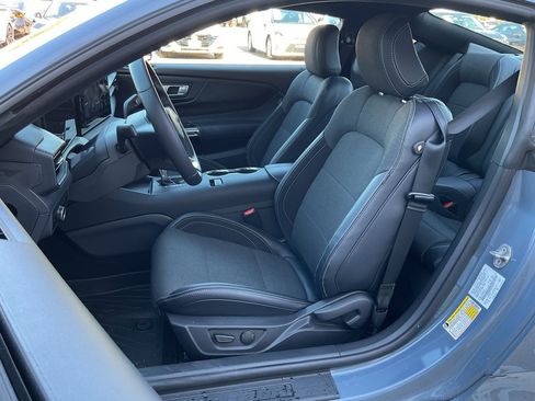 Used 2025 Ford Mustang Coupe image 14