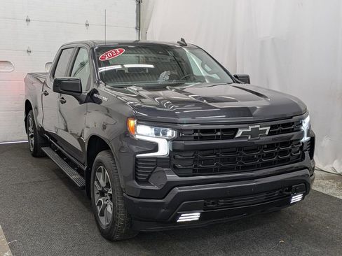 Used 2023 Chevrolet Silverado 1500 RST w/ Protection Package image 15