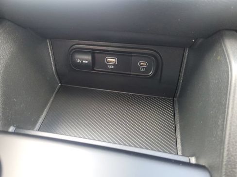 Certified 2025 Kia Sportage LX AWD/4WD image 25