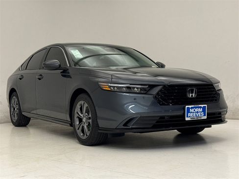 New 2025 Honda Accord EX-L image 4
