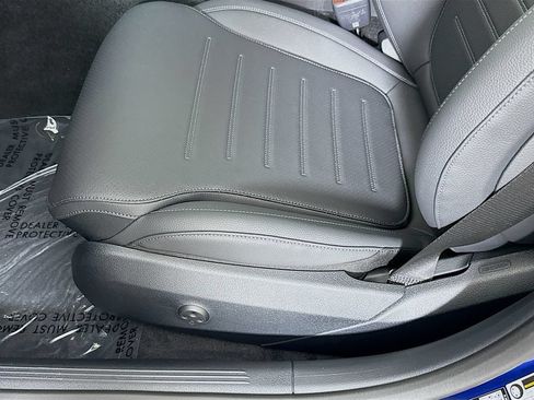 New 2026 Mercedes-Benz C 300 4MATIC Sedan image 19
