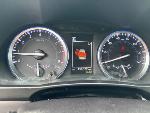 Used 2017 Toyota Highlander XLE image 10