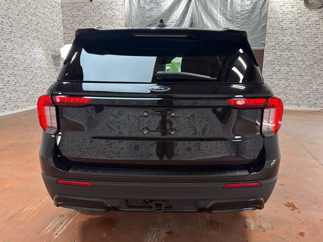 Used 2025 Ford Explorer ST-Line w/ Premium Package RWD image 6